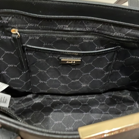 ALDO Black Shoulder Bag w/ Gold Hardware - Picture 5 of 6